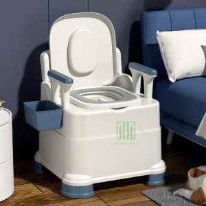 Bồn cầu di động cho người già HomesGroup có tay vịn