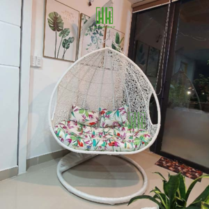 Xích đu đôi giả mây lõi thép cao cấp trang trí ban công và sân vườn sang trọng