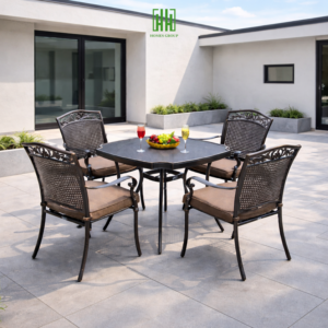 Bộ bàn ghế sân vườn